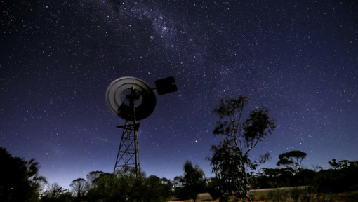 Golden Country Stars | 4 Hour Drive North East of Perth