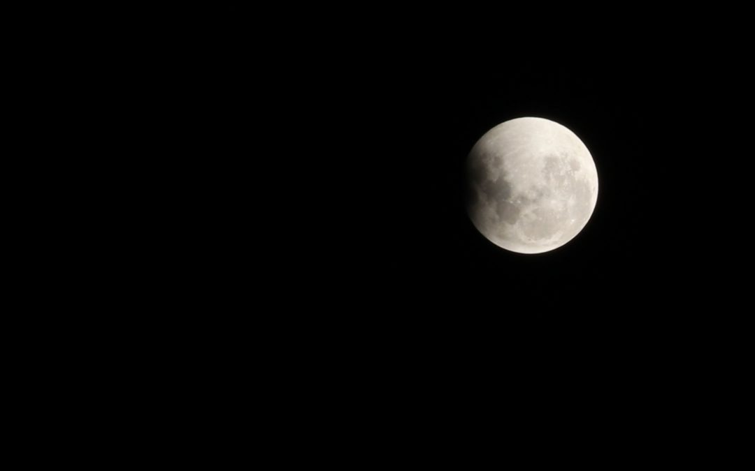How Can I see the Penumbral Lunar Eclipse? | 5th May